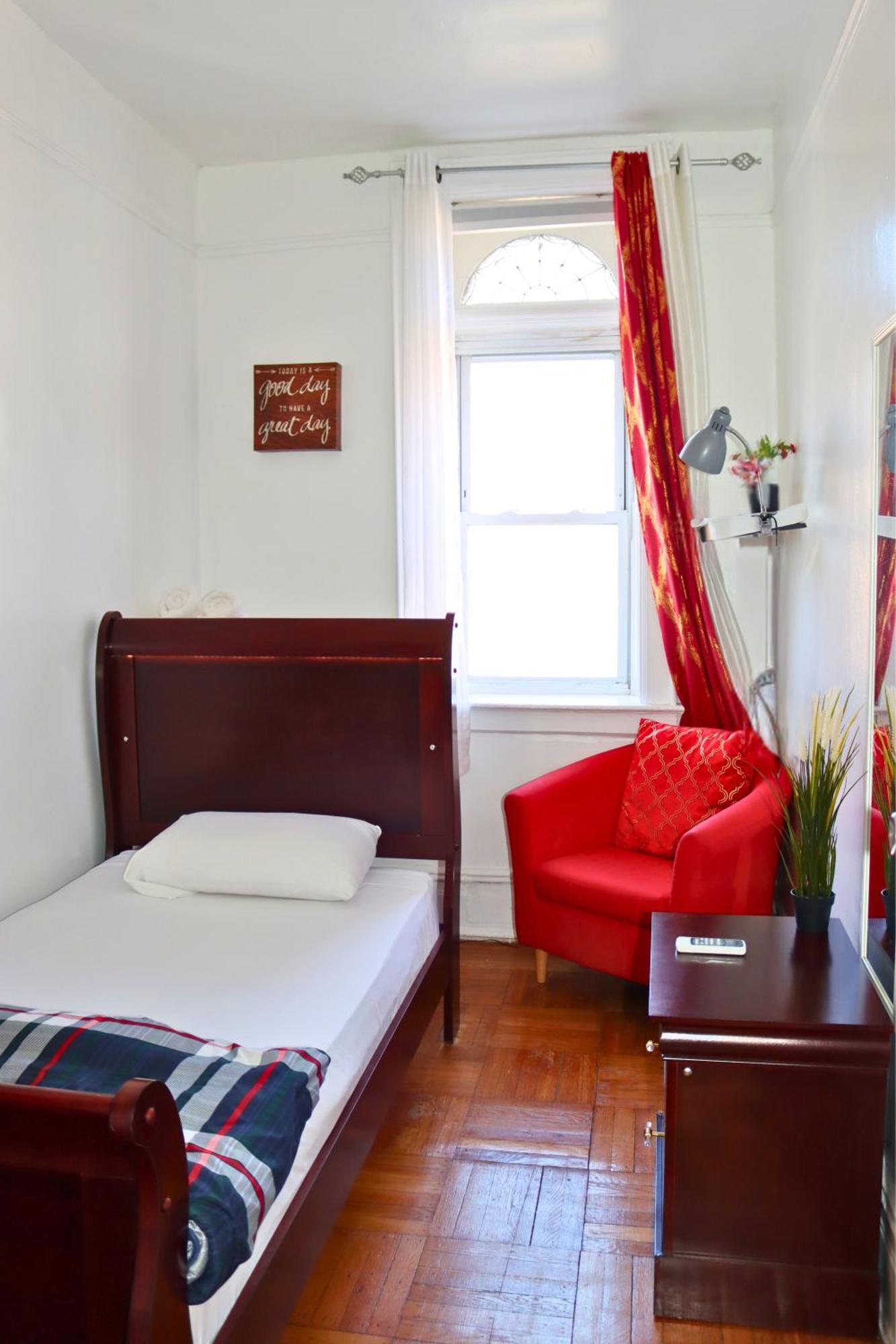 Klo Guest House นิวยอร์ก ภายนอก รูปภาพ